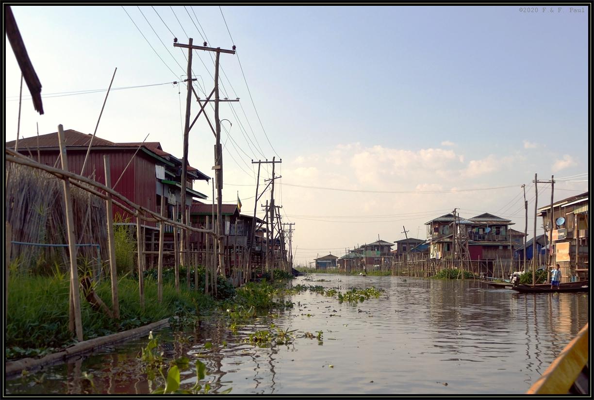 Im Dorf Ywa Ma
